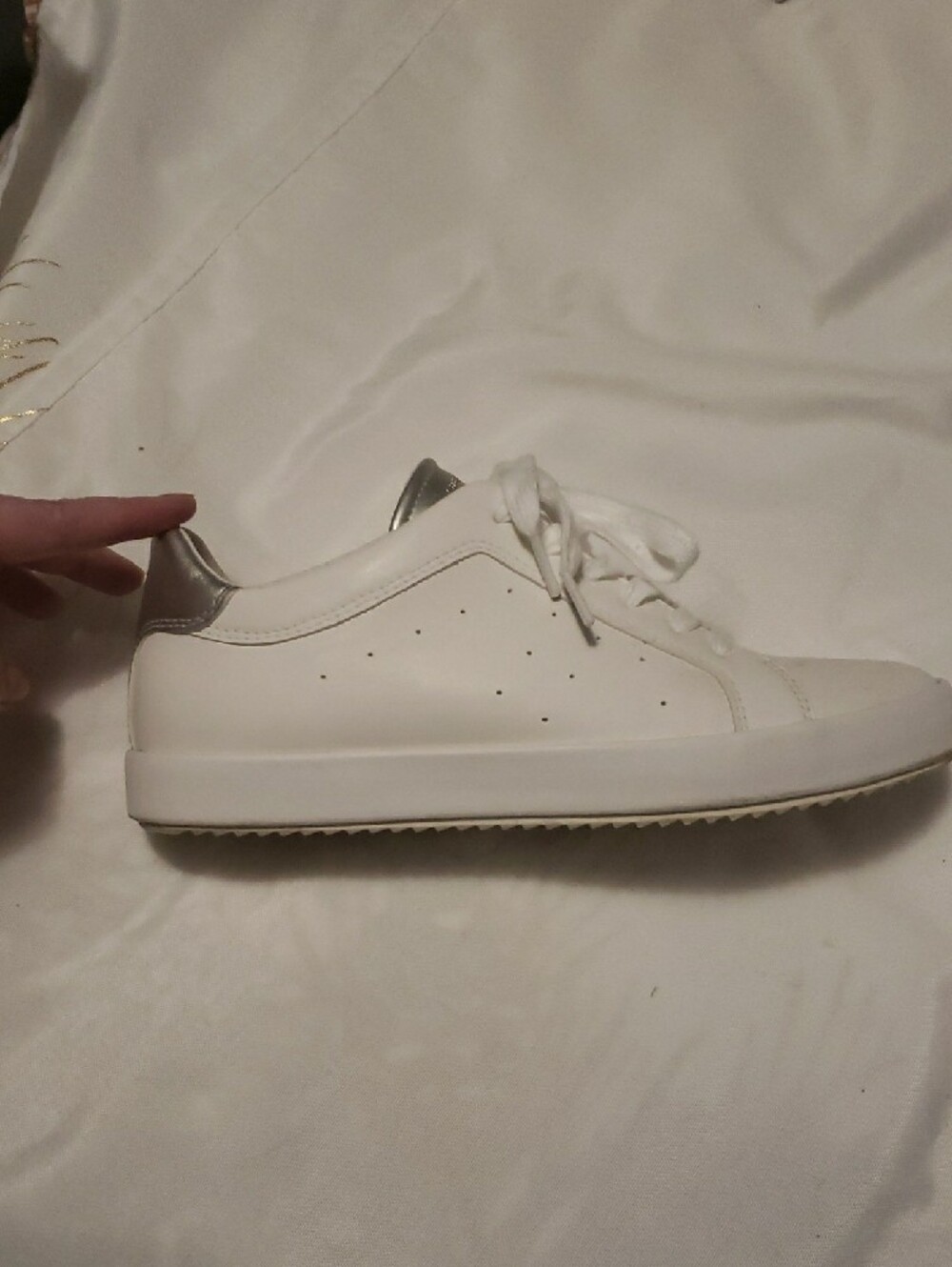 Geox White Sneakers with Silver Tongue Detail - Picture 3 of 6